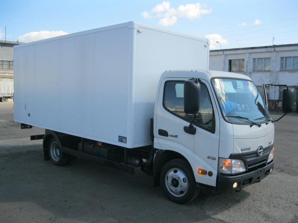 HINO 300 промтоварный